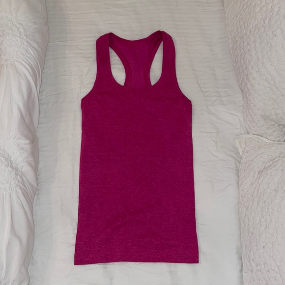 Lululemon Swiftly Tech Racerback Tank Top 2.0 Ripened Raspberry - Picture 1 of 2